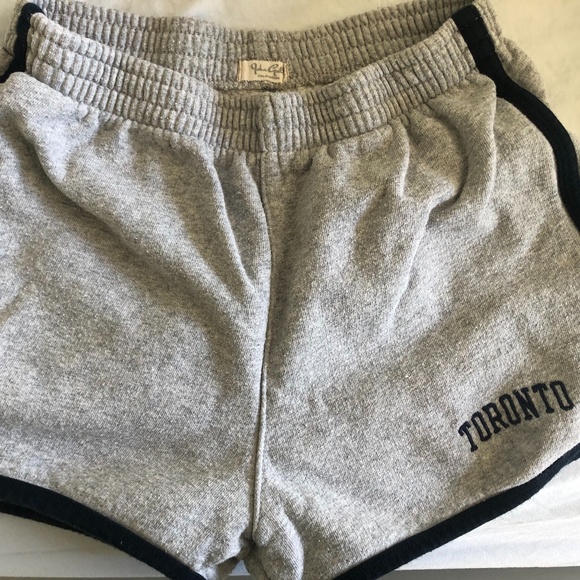 Brandy Melville shorts - Picture 1 of 2